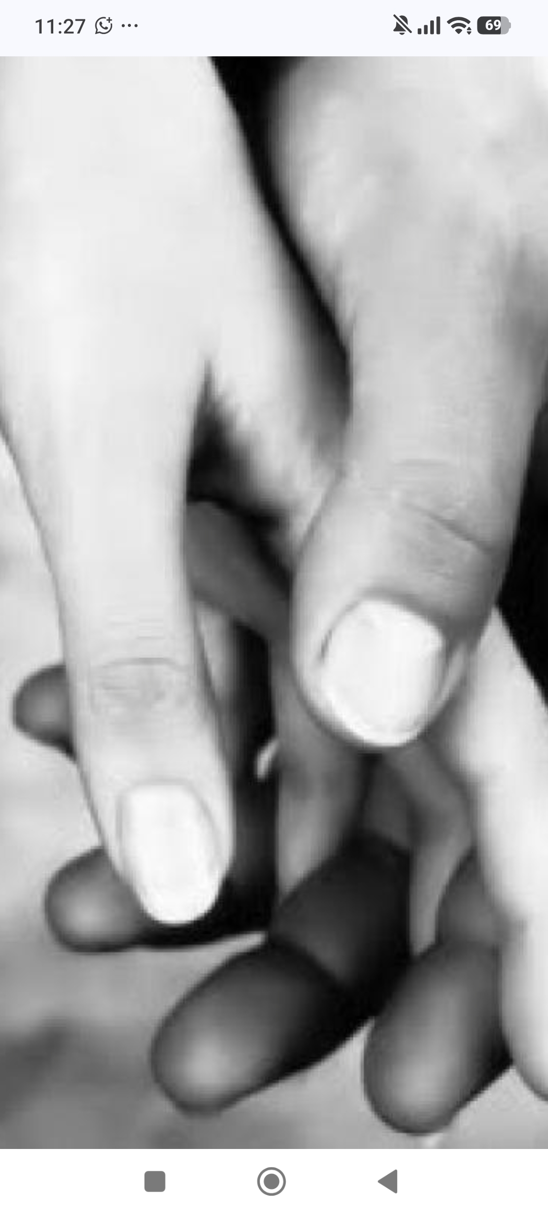 MÁQUINA, ALADINO, Y UN PERFILADOR Imagínate que tu mano toma el control? No fue exactamente así la imagen retórica Pero quiso decir exactamente esto: cada vez que tome la máquina en mi mano y dé uso a ésta sentiré que